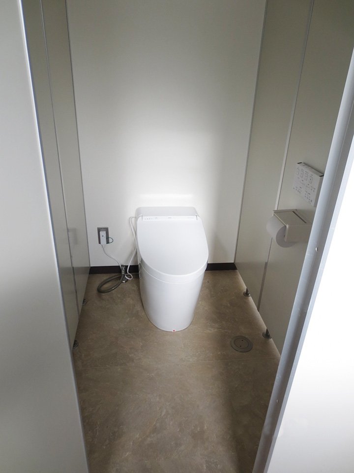 事務所のトイレリフォーム